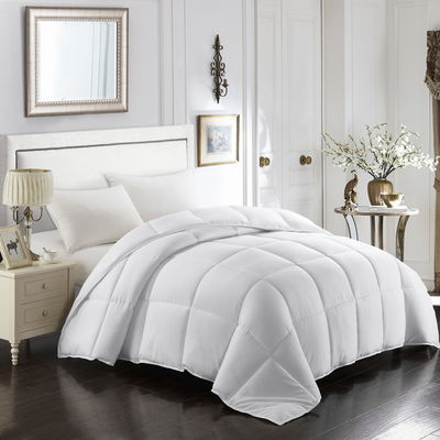White Stitched Polyester Bedding Set All Season Lightweight Microfiber Comforter