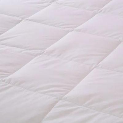 White Home King Size Solid Microfiber Comforter With Piping Duvet Quilt