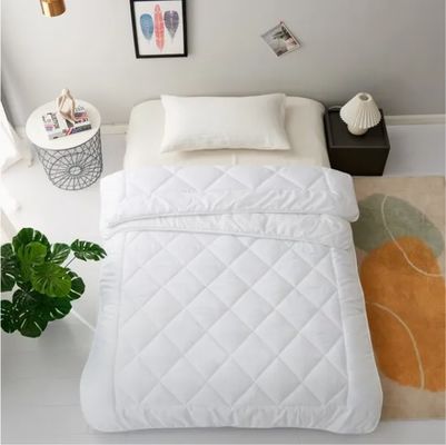 Classic White Collection Quilt Lightweight Summer Diamond Comforter Quilt