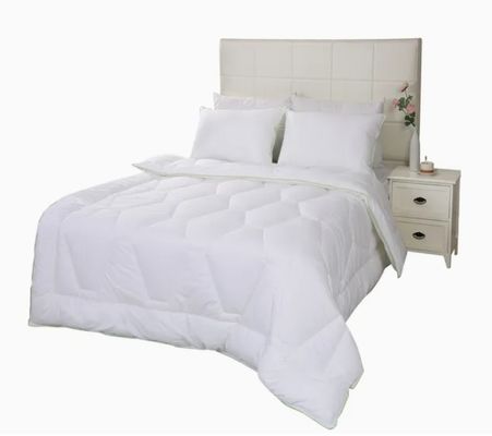 Piping Style Solid Microfiber Comforter Quilting Pattern White Microfiber Duvet Cover