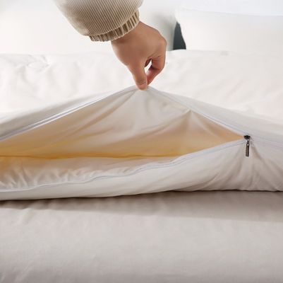 Polyester Fill White Four Seasons Comforter Set Hypoallergenic Zipper Comforter Bedding