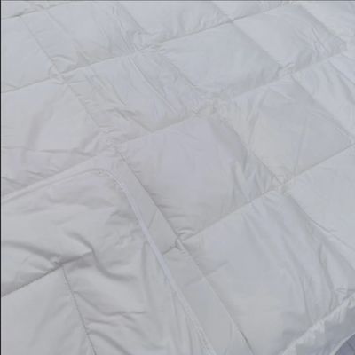 White 200TC 100% Cotton Comforter All Season Fabric Comforter With Polyester Filling
