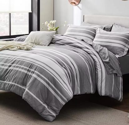 Polyester Grey Striped Cationic Microfiber Polyester Comforter Quilt Hypoallergenic Quilted Bedding Set