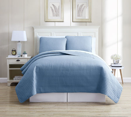 Soft Microfiber Ultrasonic Comforter in Elegant Geometric Pattern