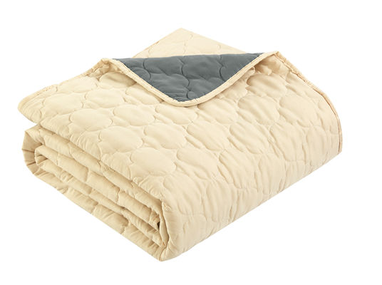 Reversible Floral Embroidered Bedspread Quilted Bedspread In Pre Washable Microfiber