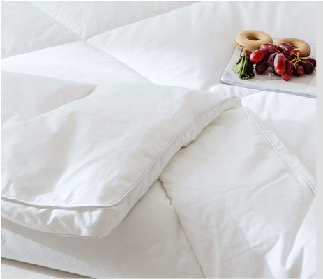 White Cotton Thick Mattress Topper Organic Waterproof Mattress Protector With Elasticized Corners
