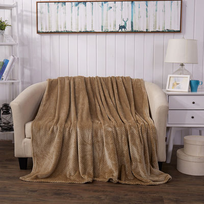 Luxurious Adult Soft Coral Fleece Blanket Jacquard Breathable Coral Plush Blanket
