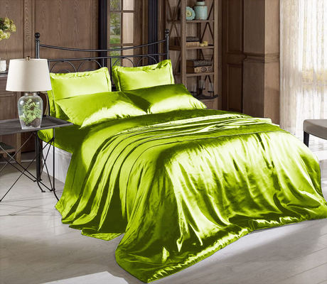 Luxurious All Season Sateen Bed Sheet Fade Resistant Hypoallergenic Satin Sheets