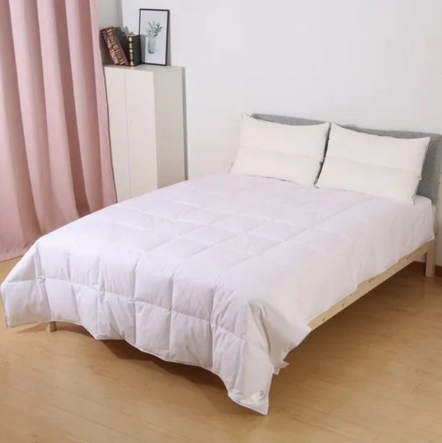 White Home King Size Solid Microfiber Comforter With Piping Duvet Quilt