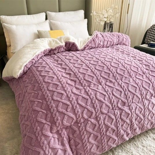 Pink Super King Fleece Bedding Winter Warmth Super Softness Fleece King Size Bedding